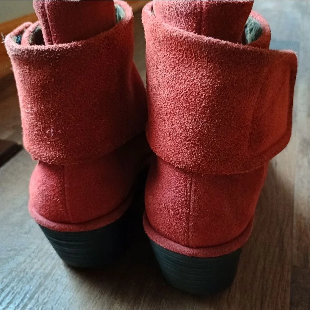 Fly London Womens Sz 39 US 8-8.5 Yegi Wedge Boots Rust Red Suede Ruched Ankle